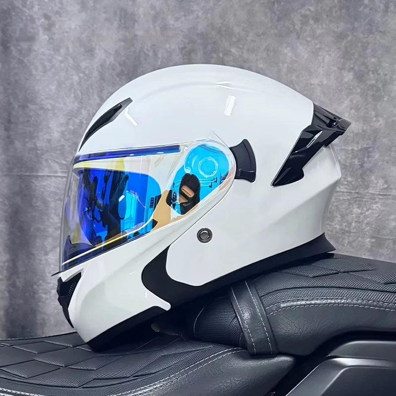 https://cdn.shopify.com/s/files/1/0743/8945/5069/files/2-dot-approved-flip-up-motorcycle-helmet-dual-sun-visor.webp?v=1759419776