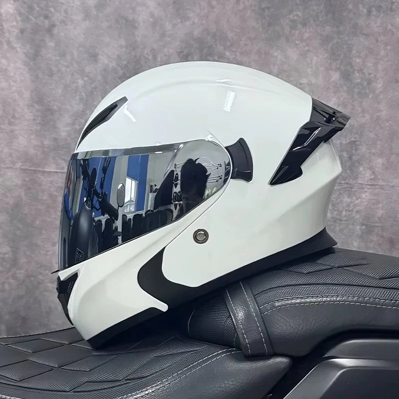 https://cdn.shopify.com/s/files/1/0743/8945/5069/files/6-dot-approved-flip-up-motorcycle-helmet-dual-sun-visor.webp?v=1759419712