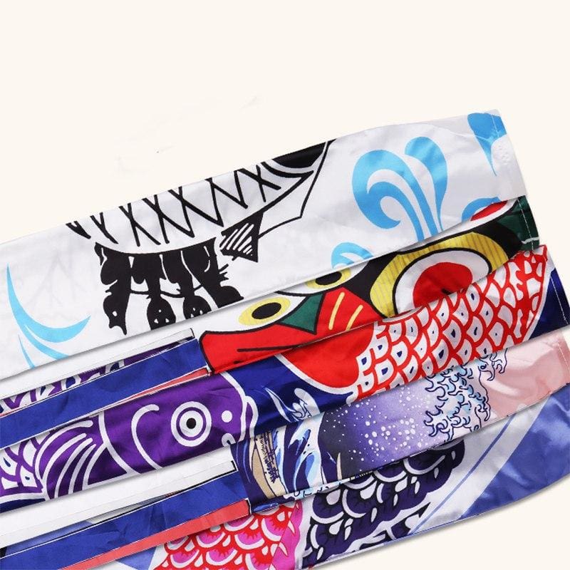 https://cdn.shopify.com/s/files/1/0059/2887/8191/products/japanese-deco-flag-kichi-koinobori-flags-outdoor-my-home_548.jpg?v=1571710613