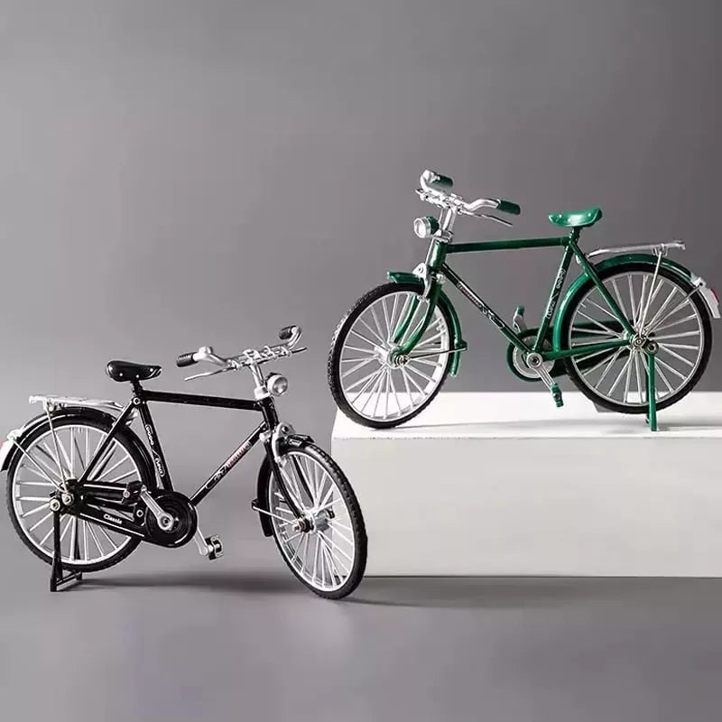 https://cdn.shopify.com/s/files/1/0743/8945/5069/files/puzzloria-1-10-scale-diy-retro-bicycle-model-kit-51-piece-zinc-alloy-nostalgic-assembly-8.jpg?v=1764084103