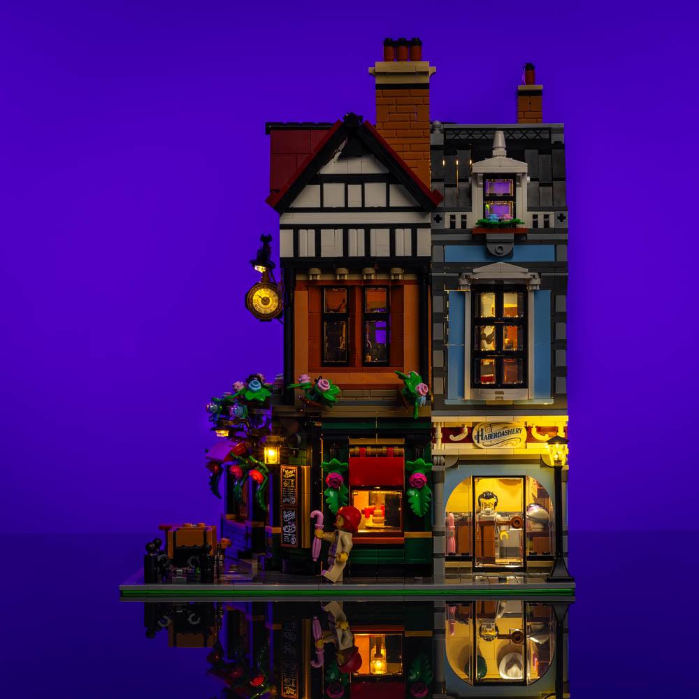 https://cdn.shopify.com/s/files/1/0743/8945/5069/files/puzzloria-2-0-light-kit-default-title-lmb-2-0-light-kit-for-lego-tudor-corner-10350-43786449289437.jpg?v=1745181643