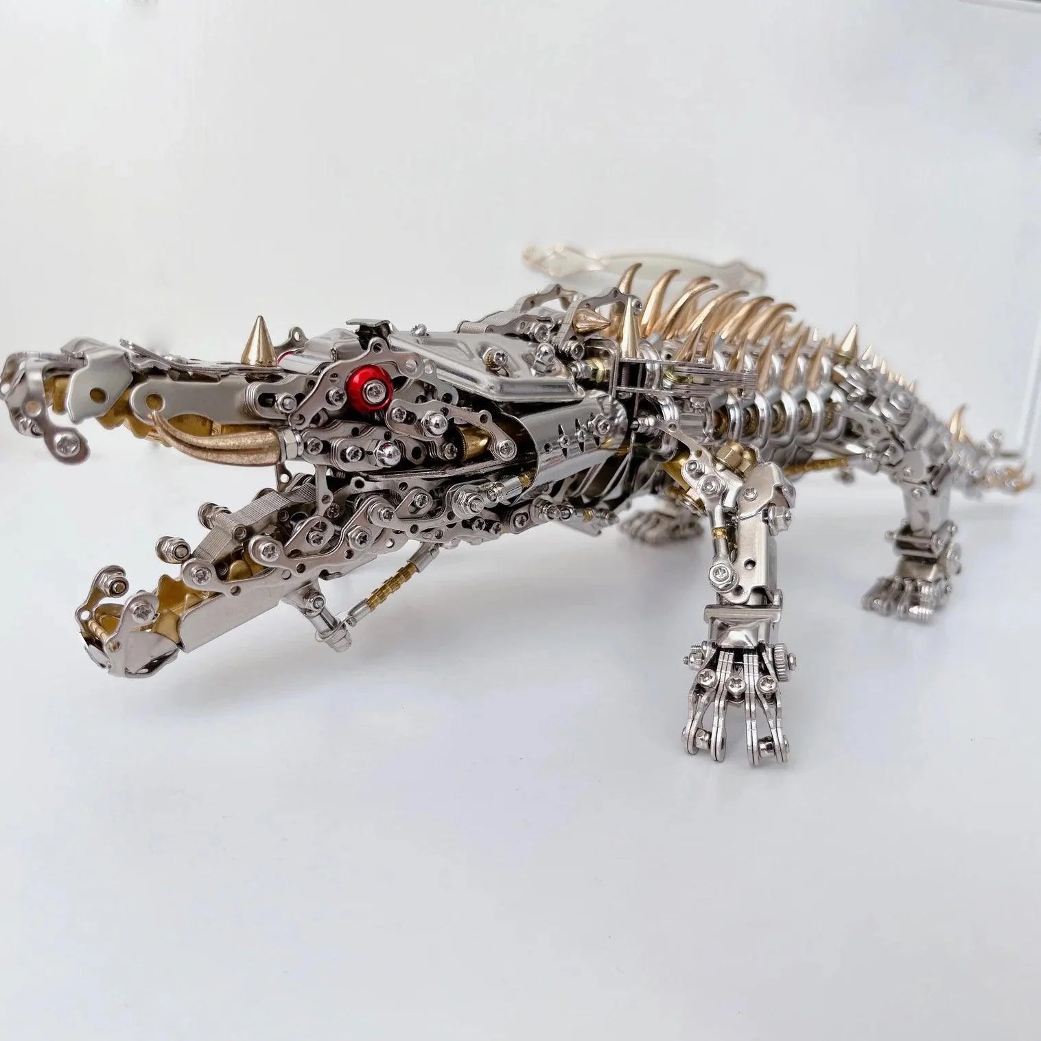 https://cdn.shopify.com/s/files/1/0743/8945/5069/files/puzzloria-3d-crocodile-metal-puzzle-1500pcs-model-kit-for-adults_13.webp?v=1747695661