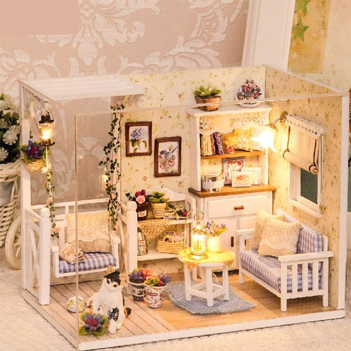 https://cdn.shopify.com/s/files/1/0743/8945/5069/files/puzzloria-diy-miniature-default-title-puzzloria-diy-dollhouse-kit-kitten-diary-43347937460445.jpg?v=1745185829