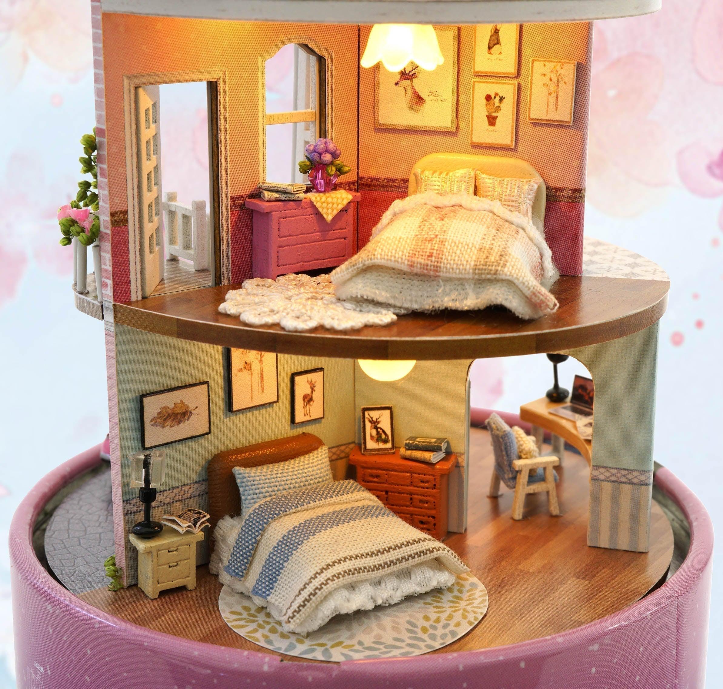 https://cdn.shopify.com/s/files/1/0743/8945/5069/files/puzzloria-diy-miniature-default-title-puzzloria-diy-dollhouse-kit-meet-at-corner-43347949355229.jpg?v=1745185916