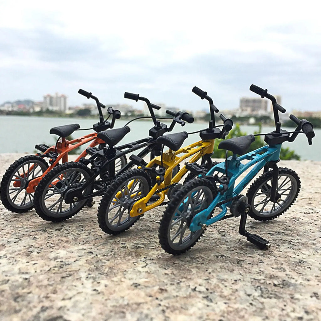 https://cdn.shopify.com/s/files/1/0743/8945/5069/files/puzzloria-finger-bmx-bike-mini-alloy-model-4.webp?v=1764121353