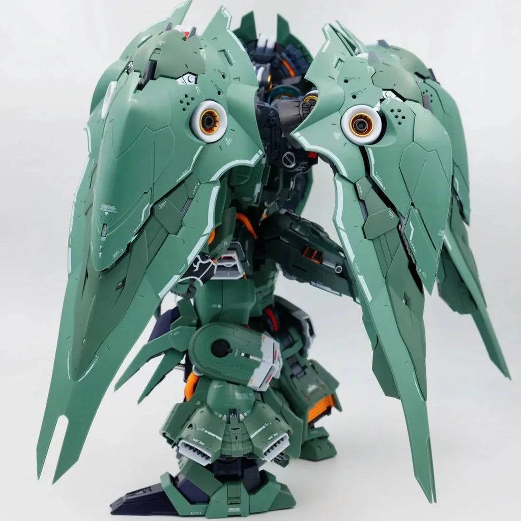 https://cdn.shopify.com/s/files/1/0743/8945/5069/files/puzzloria-kshatriya-mecha-model-kit-1-100-led-7.webp?v=1763244989