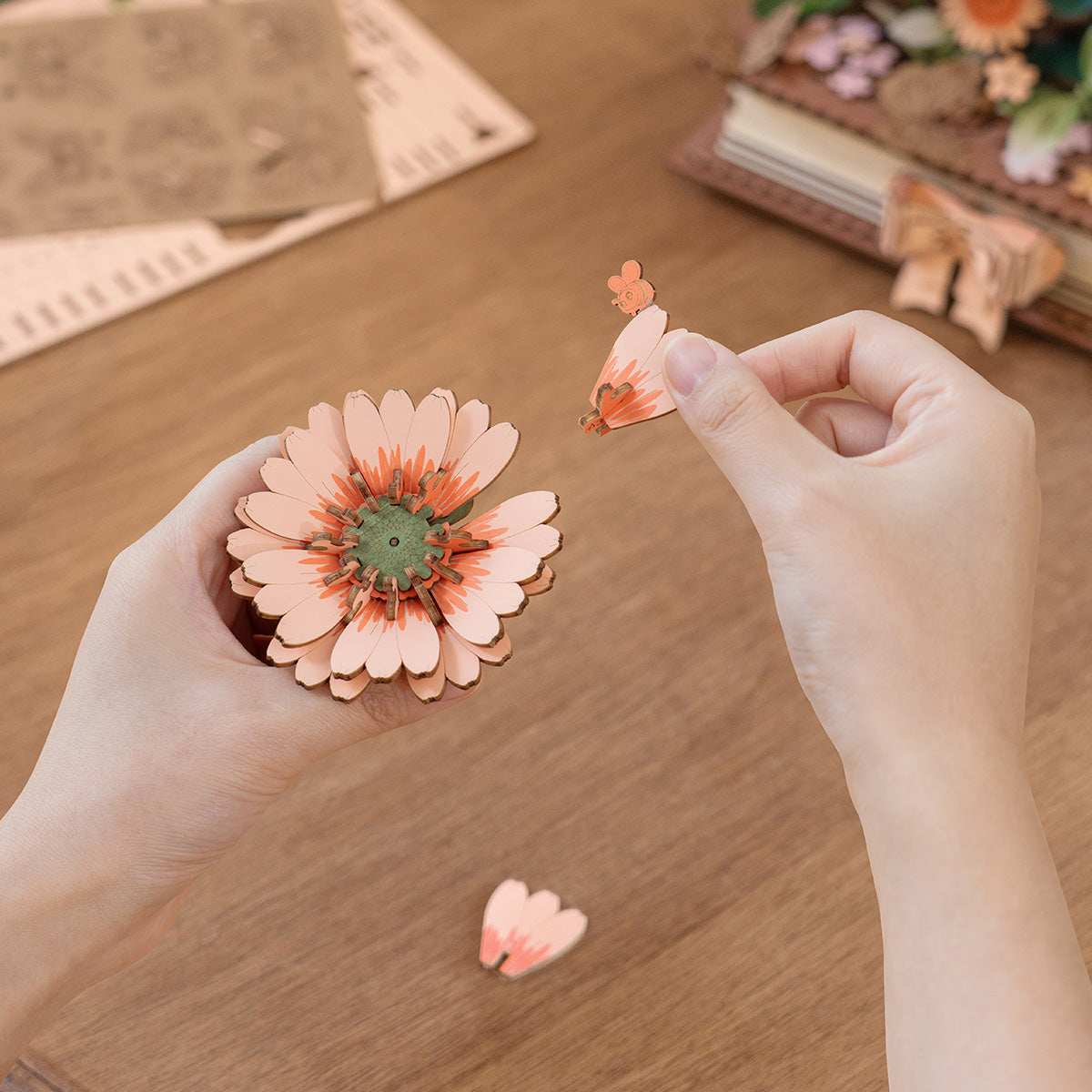 Sashura™ Elegant Blooming Book 3D Wooden Puzzle - Eternal Floral Display by Sashura Premium