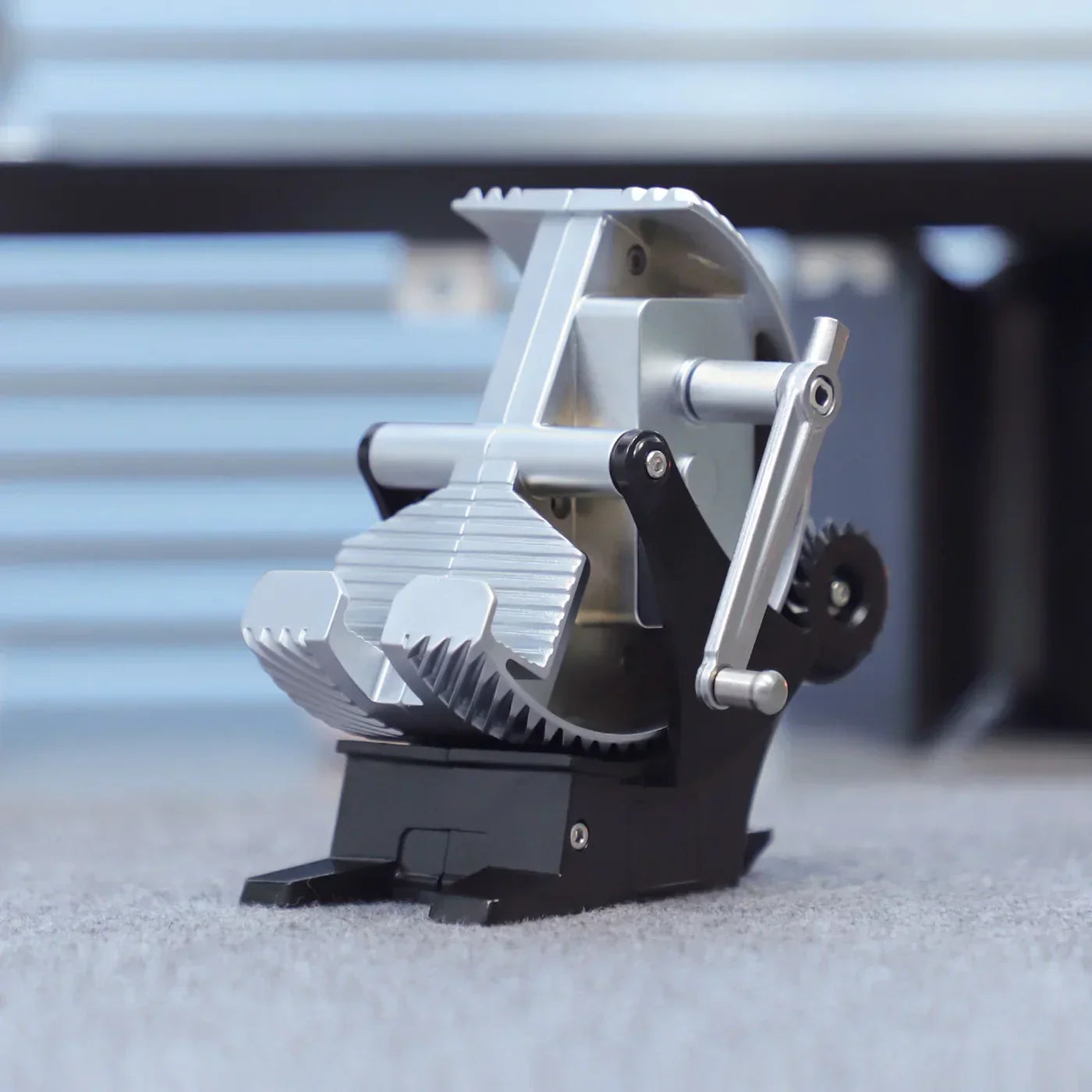 Sashura™ Precision Alloy Mechanical Phone Holder - Industrial Charging Station by Sashura Premium